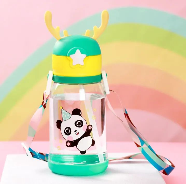 600ml imported quality kids sipper bottle with straw strap and stricker horn design plastic bottle leakproof sipper bottle for boy girl kids ardrop27893053